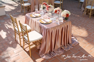 Tailor made wedding tablecloth pink and gold Cabo  